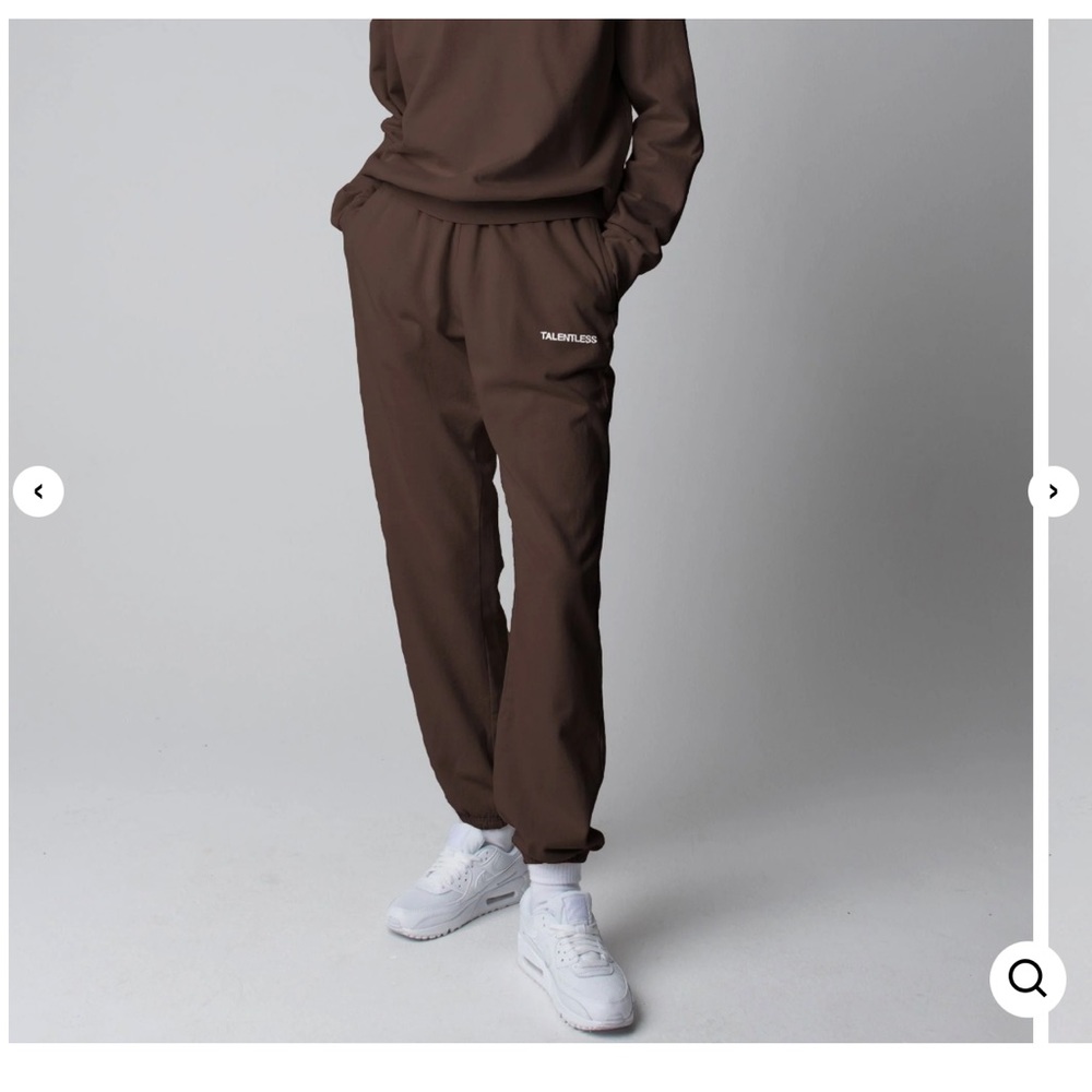 Talentless UNISEX OVERSIZED SWEATPANTS - Coco